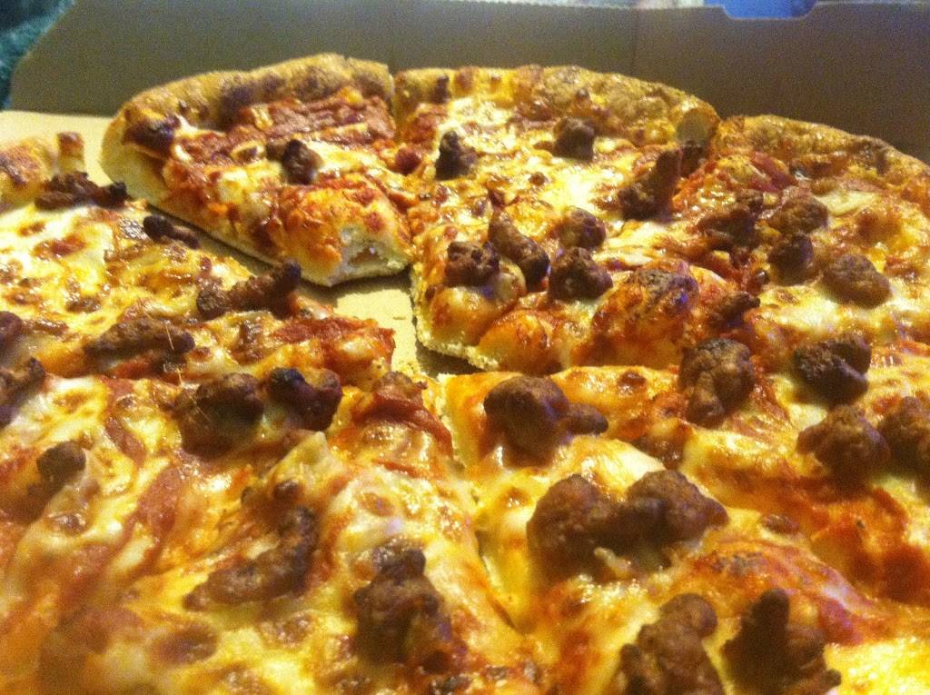 Dominos Pizza | meal delivery | 13931 Van Nuys Blvd, Arleta, CA 91331, USA | 8188970355 OR +1 818-897-0355