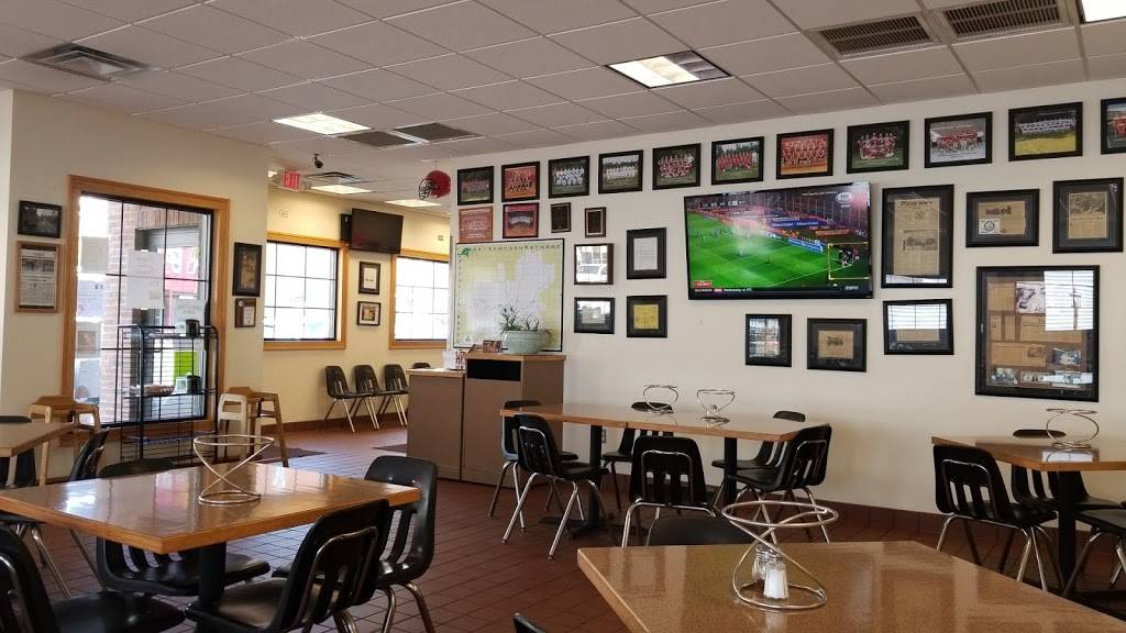 Marks Pizzeria | restaurant | 240 E Main St, Palmyra, NY 14522, USA | 3155972727 OR +1 315-597-2727