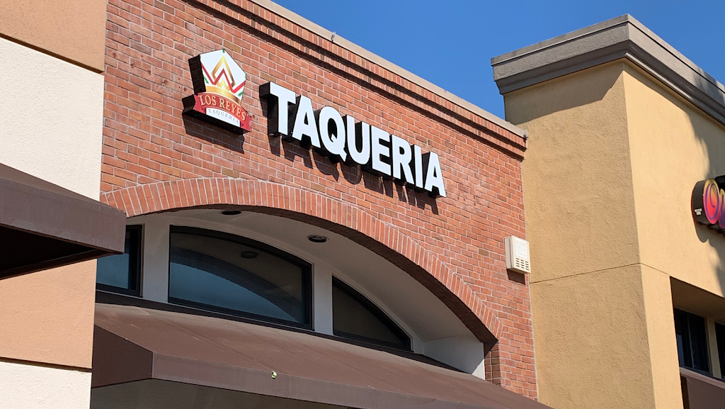 Los Reyes Taqueria | restaurant | 953 Lakeville St, Petaluma, CA 94952, USA | 7077787921 OR +1 707-778-7921