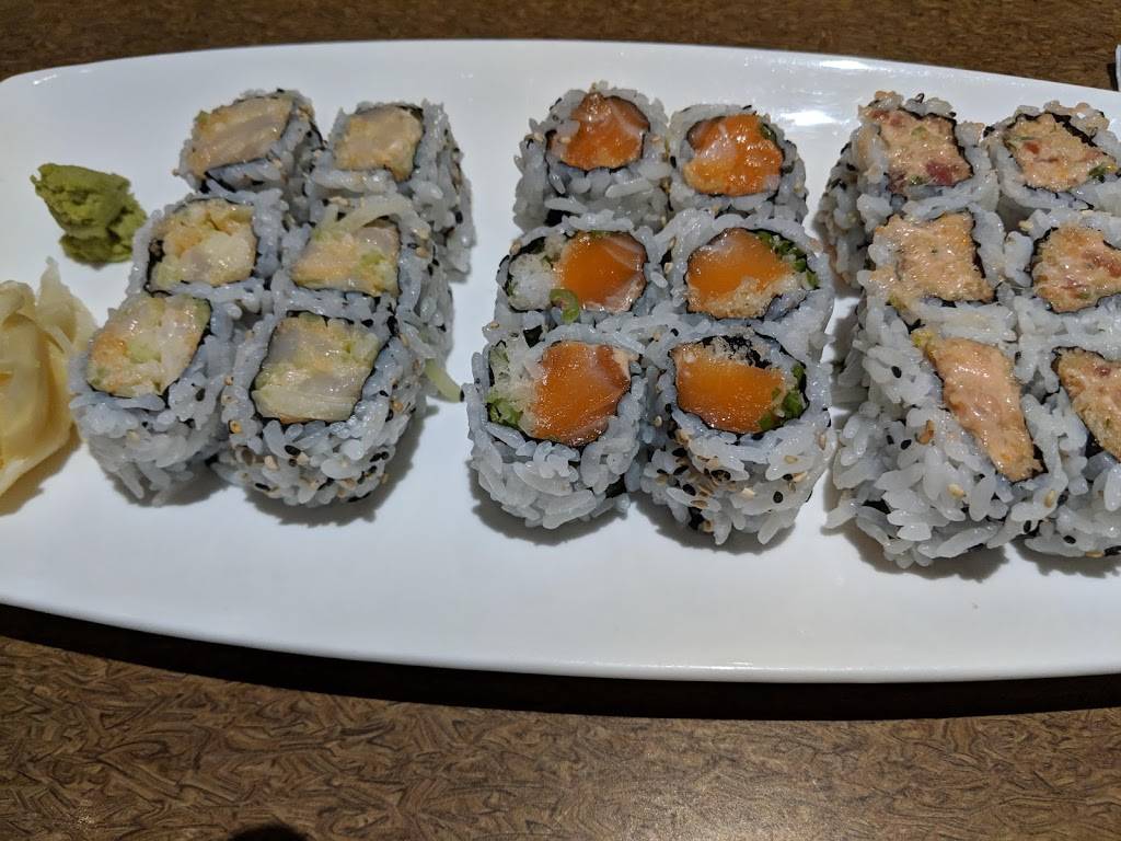 Nova Sushi Bar & Asian Fusion | restaurant | 3257 Solomons Island Rd, Edgewater, MD 21037, USA | 4109565326 OR +1 410-956-5326