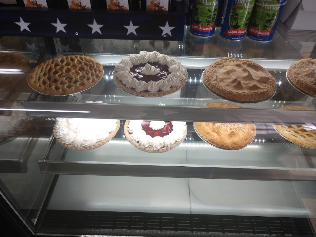 Griffins Antiques & Main Street Market | restaurant | 228 SW Main St, Bunkie, LA 71322, USA | 3183465005 OR +1 318-346-5005