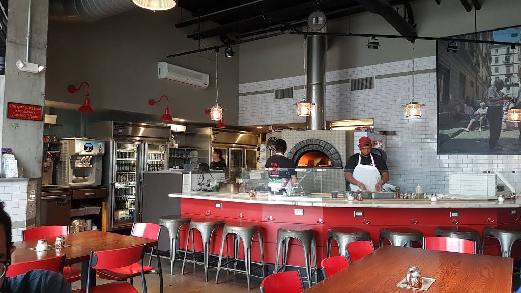 Pizzeria Vetri | restaurant | 1939 Callowhill St, Philadelphia, PA 19130, USA | 2156002629 OR +1 215-600-2629