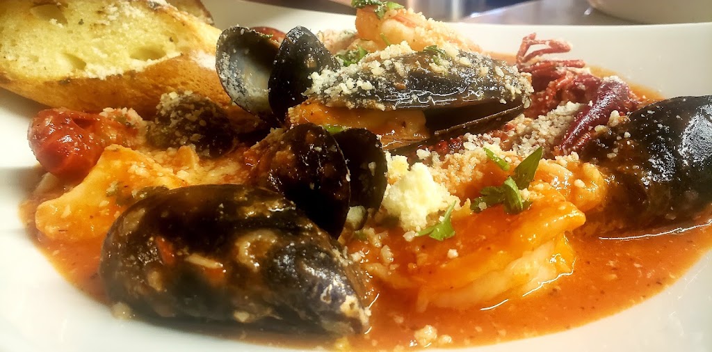 Cafe Pinoli | restaurant | 1676 W White Mountain Blvd, Lakeside, AZ 85929, USA | 9283684772 OR +1 928-368-4772