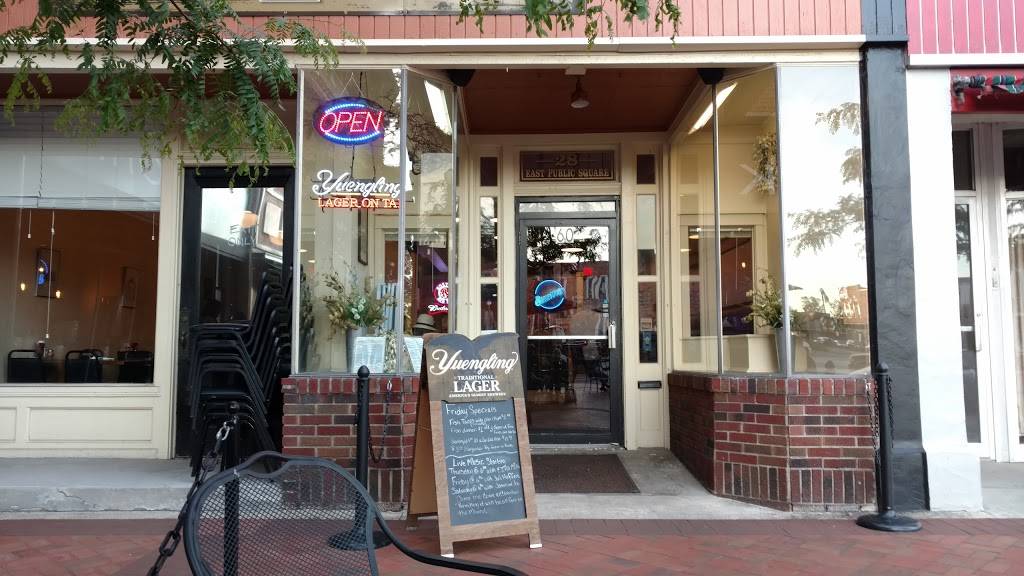 Monument Pizza Pub | restaurant | 60 N Public Square, Angola, IN 46703, USA | 2603194489 OR +1 260-319-4489