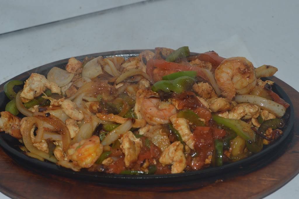 Plaza Mexico Mexican Grill | restaurant | 7411 Maynardville Pike, Knoxville, TN 37938, USA | 8653773580 OR +1 865-377-3580