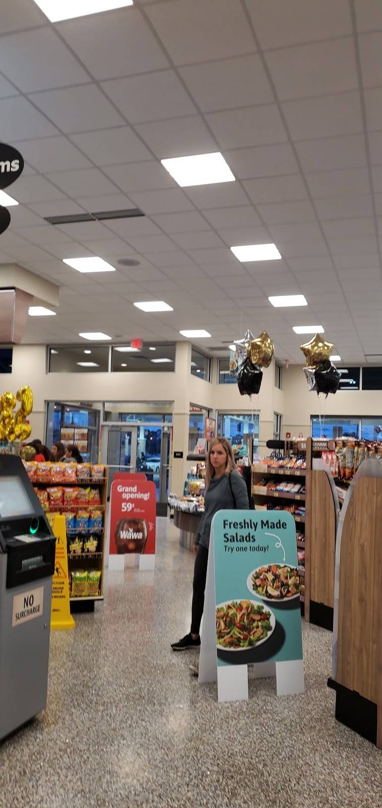 Wawa | cafe | 5735 Philips Hwy, Jacksonville, FL 32216, USA | 9047301773 OR +1 904-730-1773