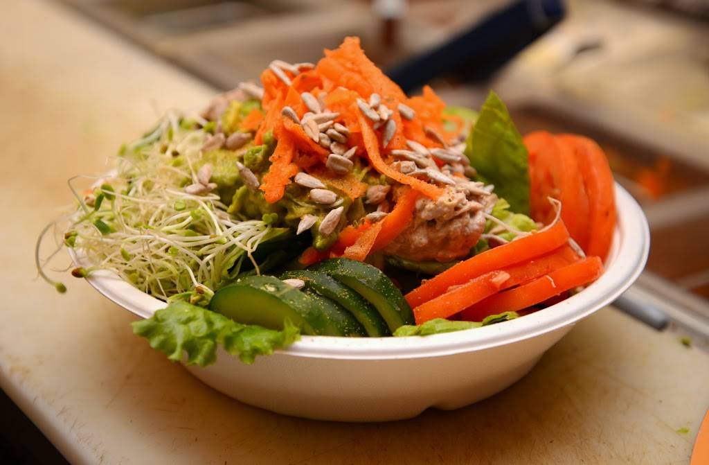 Andys Sandwiches & Smoothies | restaurant | 2904 E Manoa Rd, Honolulu, HI 96822, USA | 8089886161 OR +1 808-988-6161