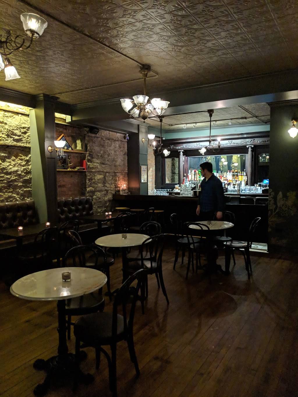 The Lilac League | restaurant | 4 S Park Ave, Lombard, IL 60148, USA | 6303177840 OR +1 630-317-7840