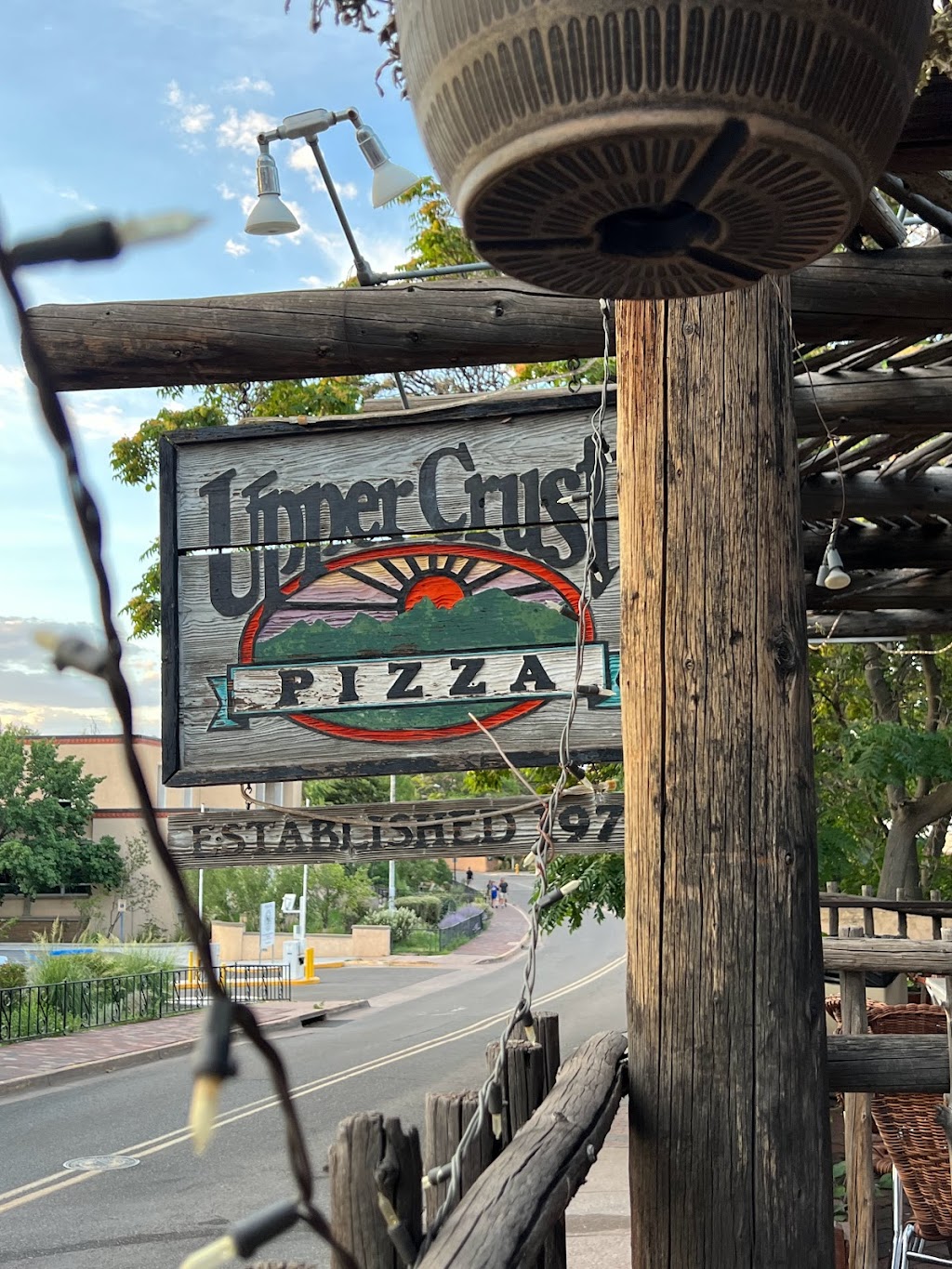 Upper Crust Pizza Downtown | restaurant | 329 Old Santa Fe Trail, Santa Fe, NM 87501, USA | 5059820000 OR +1 505-982-0000