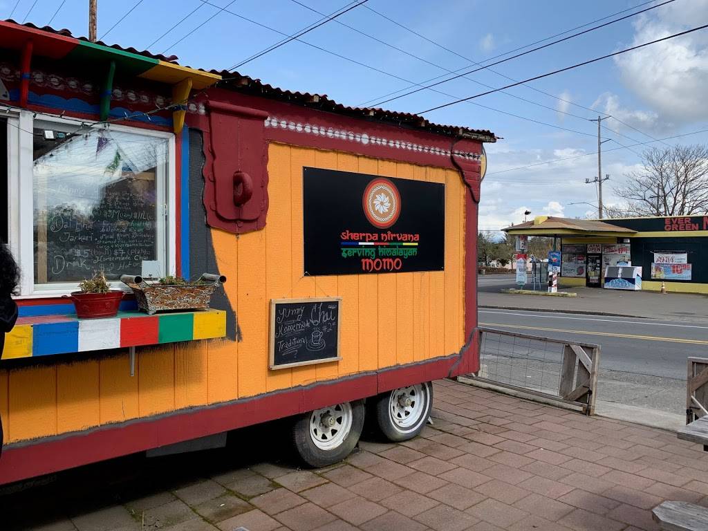 Sherpa Nirvana | restaurant | 5427 NE 42nd Ave, Portland, OR 97218, USA | 9714091899 OR +1 971-409-1899