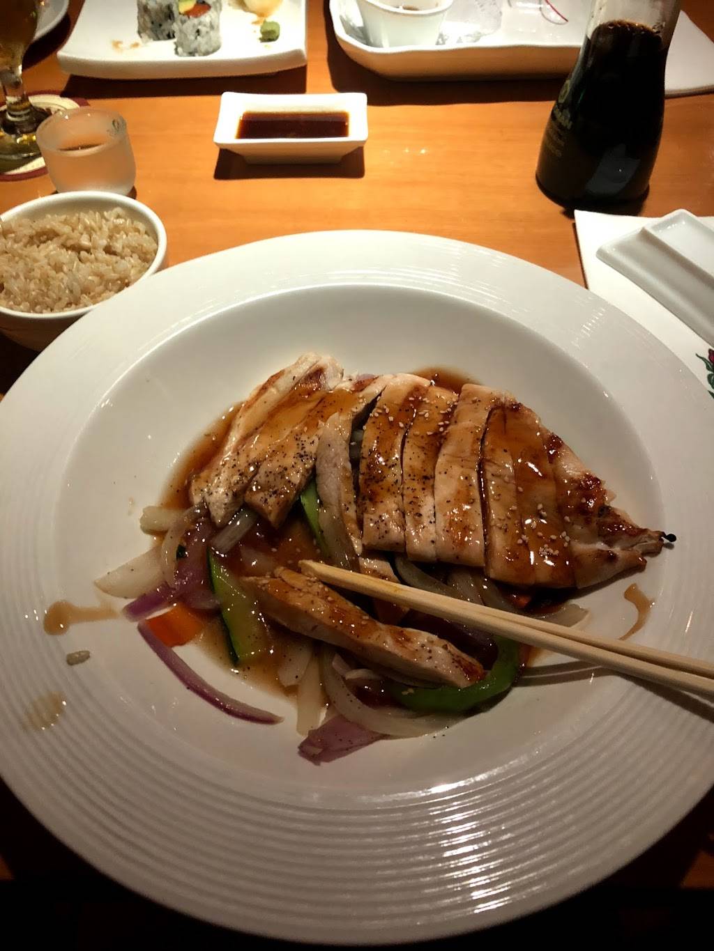 Fin II | restaurant | 219 Main St, Stamford, CT 06901, USA | 2033596688 OR +1 203-359-6688