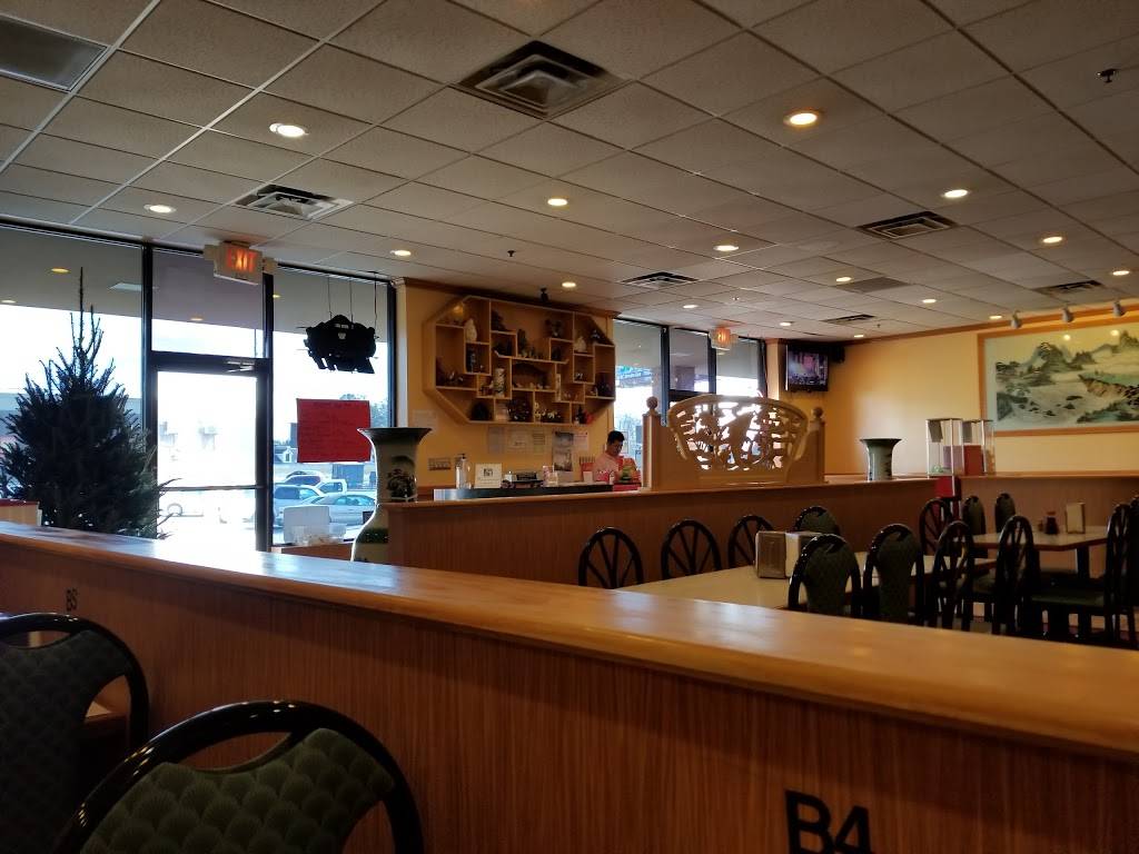 New China | restaurant | 6499 Veterans Pkwy # F, Columbus, GA 31909, USA | 7066608383 OR +1 706-660-8383