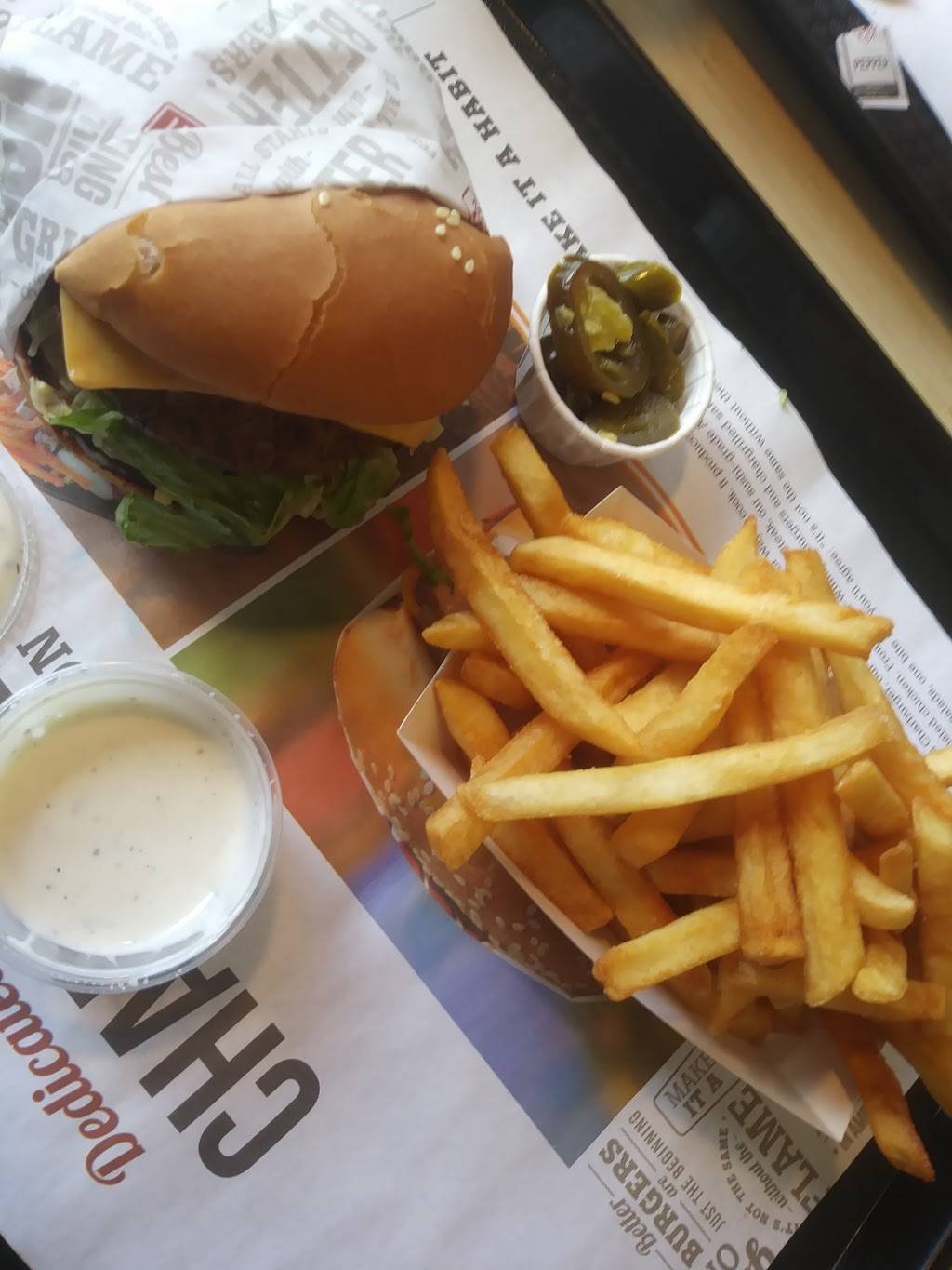 The Habit Burger Grill | restaurant | 2671 Countryside Dr, Turlock, CA 95380, USA | 2096672755 OR +1 209-667-2755