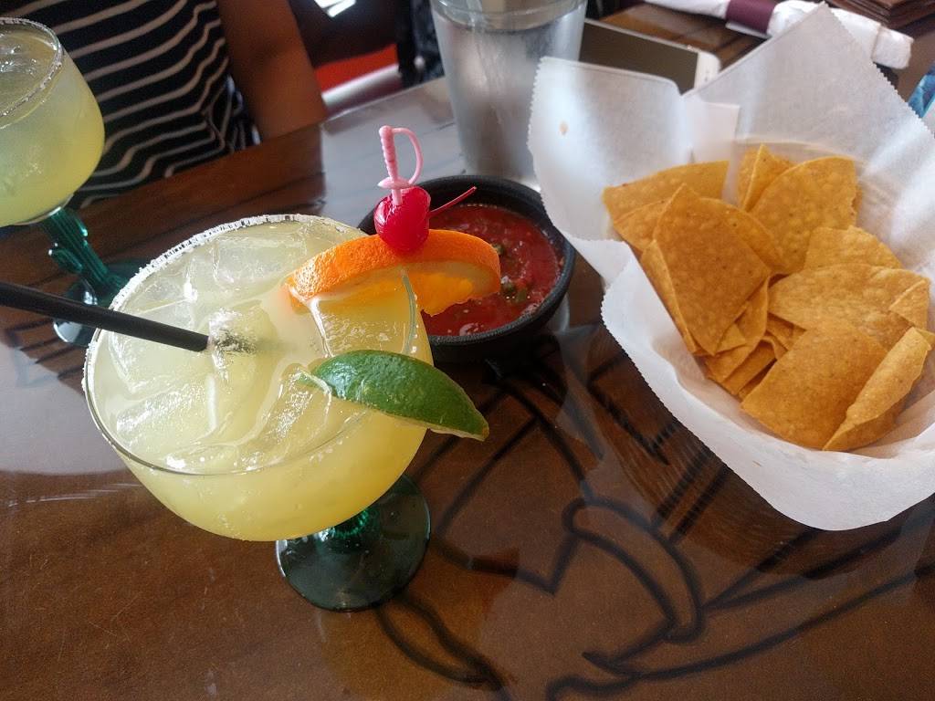 Fiesta Mexicana | restaurant | 520 Hartford Turnpike, Vernon, CT 06066, USA | 8608585230 OR +1 860-858-5230