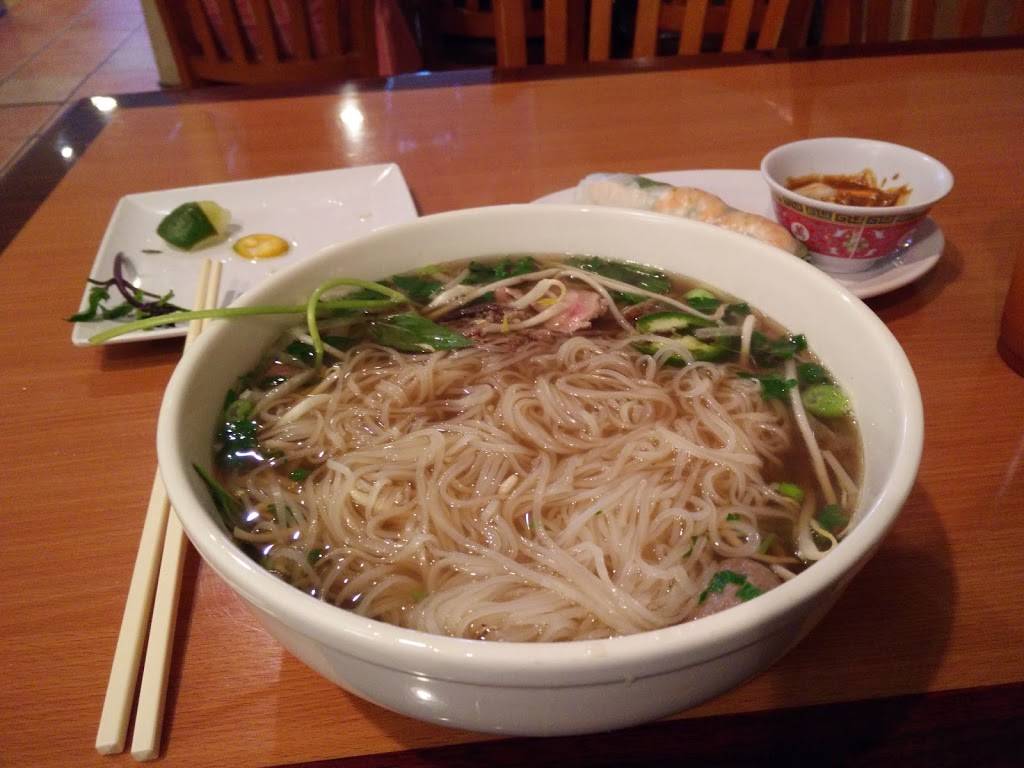 Saigon Pho | restaurant | 500 Elmira Rd, Vacaville, CA 95687, USA | 7074512548 OR +1 707-451-2548