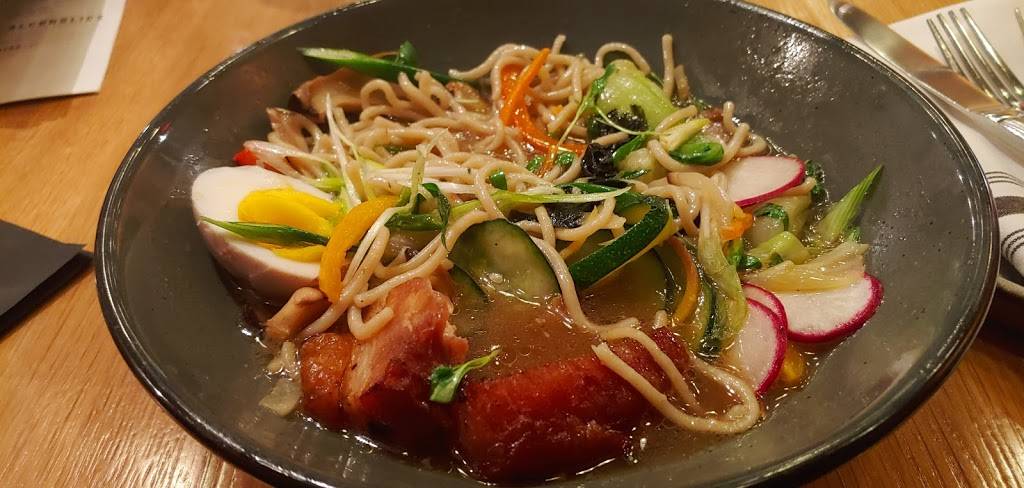 600 Kitchen & Bar | restaurant | 600 E Michigan Ave, Kalamazoo, MI 49007, USA | 2694432401 OR +1 269-443-2401