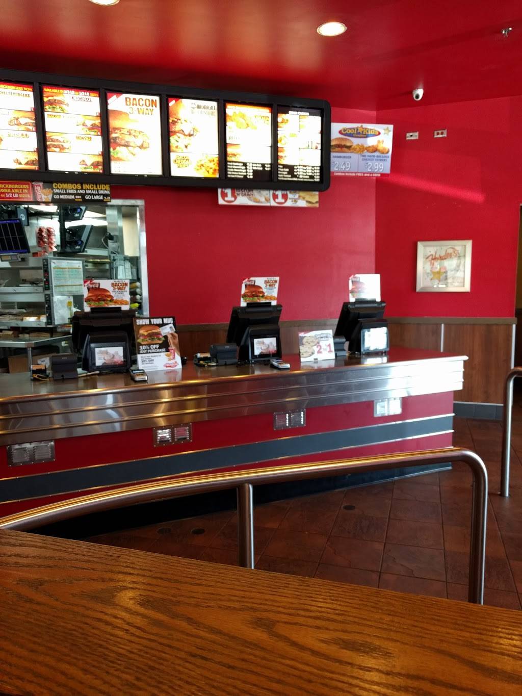 Hardees | restaurant | 380 W Rollins Rd, Round Lake Beach, IL 60073, USA | 2247575185 OR +1 224-757-5185