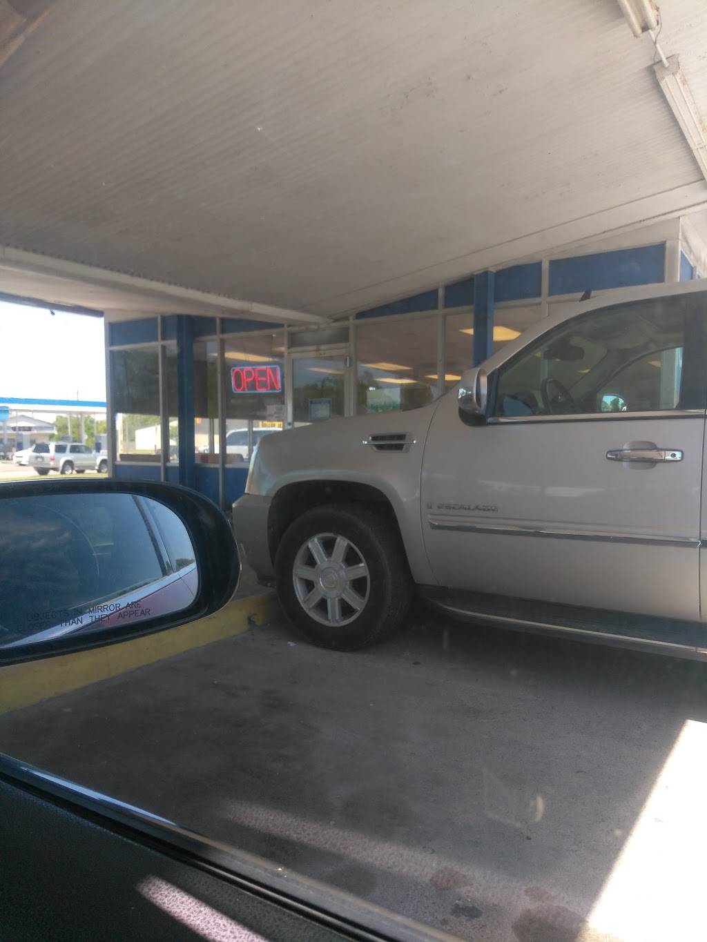 Anns Kitchen | restaurant | 2200 Bluebonnet Ave, Port Arthur, TX 77640, USA | 4099855406 OR +1 409-985-5406