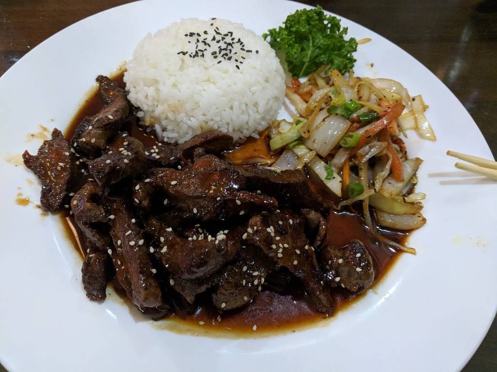 Sakatomo Sushi | restaurant | 5072 Ferrell Pkwy #102, Virginia Beach, VA 23464, USA | 7572331877 OR +1 757-233-1877