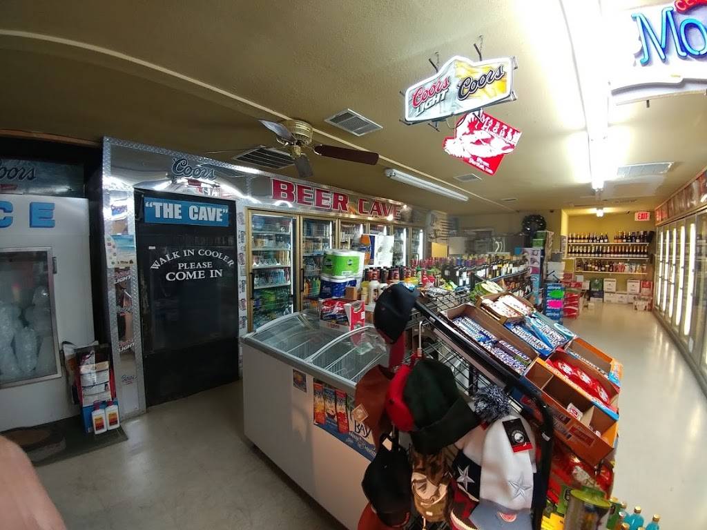 B & B Beer and Wine | meal takeaway | 3425 SW Wilshire Blvd A, Joshua, TX 76058, USA | 8174842660 OR +1 817-484-2660