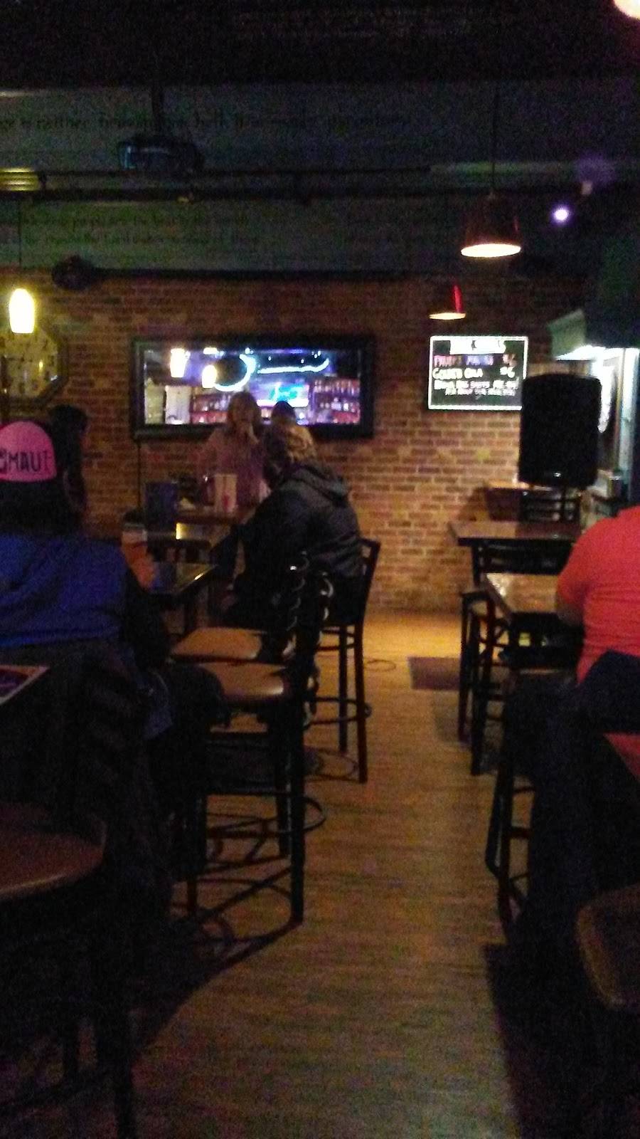 The Lincoln Bar & Grill | restaurant | 8 Lincoln St, Brighton, MA 02135, USA | 6177873669 OR +1 617-787-3669