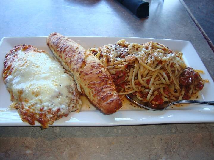 Scottys Restaurant | restaurant | 636 Yonge St, Barrie, ON L4N 4E6, Canada | 7057251711 OR +1 705-725-1711