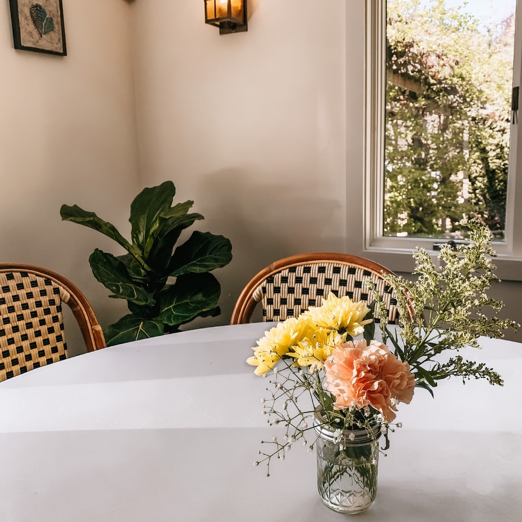 The Rail | restaurant | 222 Main St, Orleans, MA 02653, USA | 7745612161 OR +1 774-561-2161