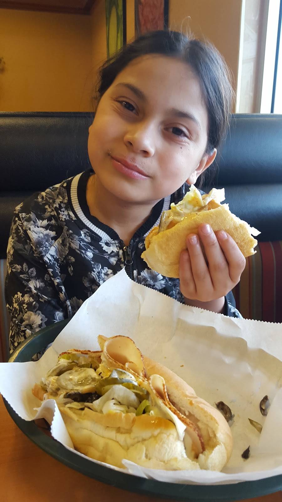 Subway | meal takeaway | 1511 Westside Hwy, Kelso, WA 98626, USA | 3605775898 OR +1 360-577-5898