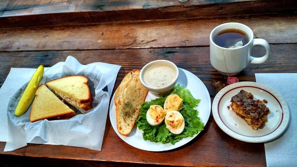 Ivy Bake Shoppe & Cafe | restaurant | 514 Jefferson St, Burlington, IA 52601, USA | 3197545924 OR +1 319-754-5924