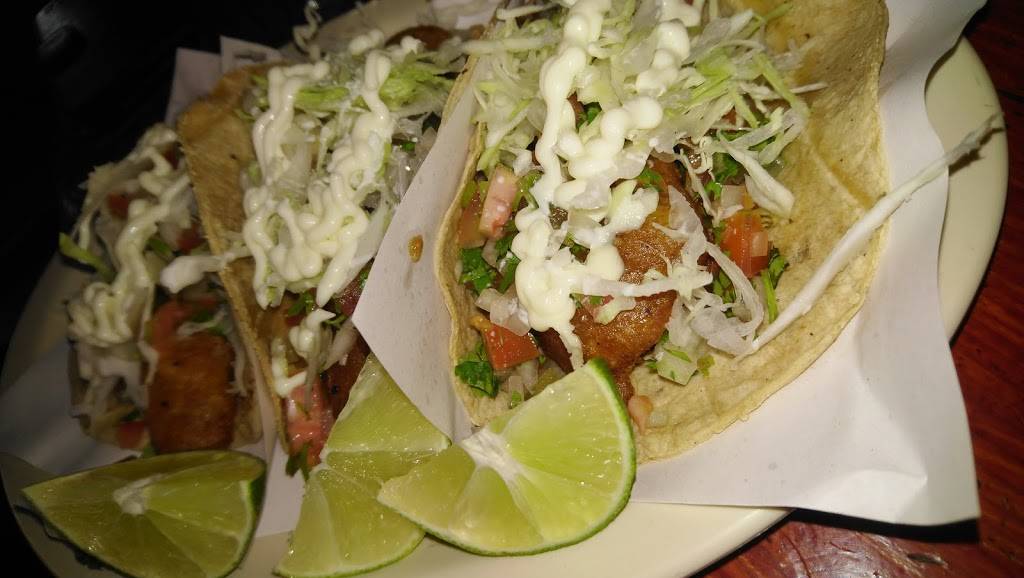 Cocktelería Mazatlán | restaurant | Diez entre Miramar y, Av Riveroll 725, Zona Centro, 22800 Ensenada, B.C., Mexico | 016461787518 OR +52 646 178 7518