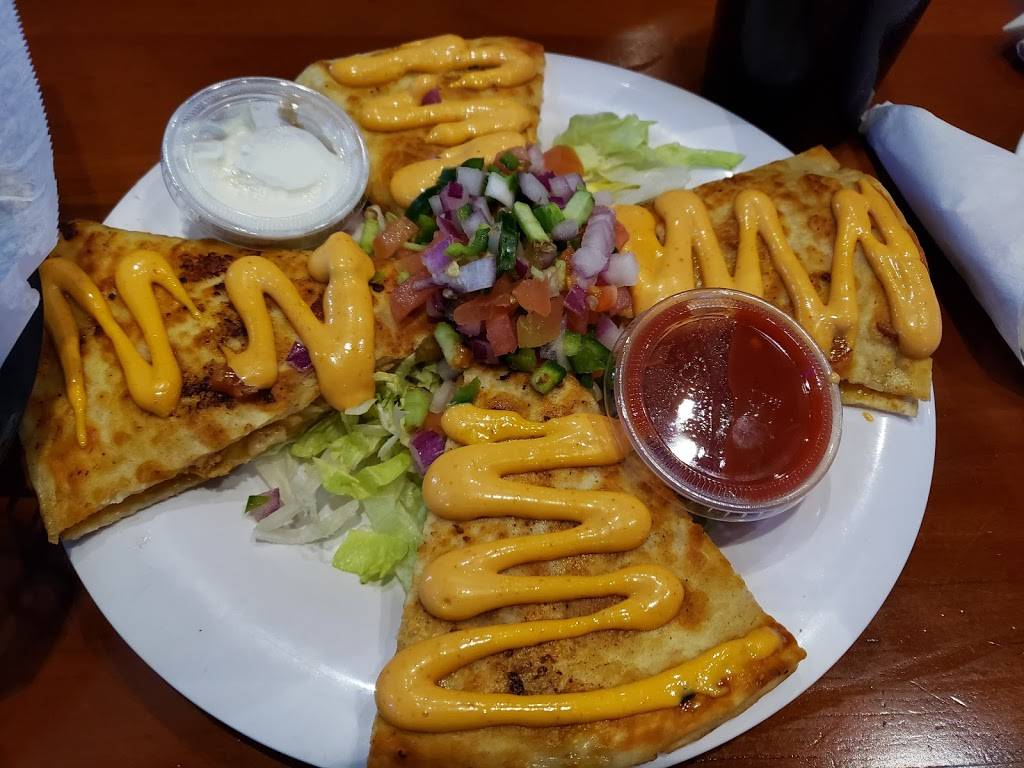 Rays Original Buffalo Wings | restaurant | 120 S 31st Ave Suite 5103, Omaha, NE 68131, USA | 4028845300 OR +1 402-884-5300