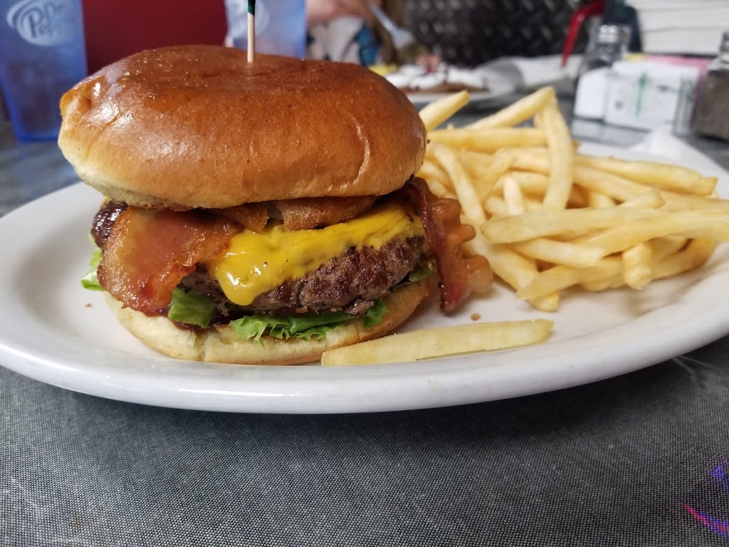 Rise and Shine | restaurant | 3388 10th St, Gering, NE 69341, USA | 3085750474 OR +1 308-575-0474