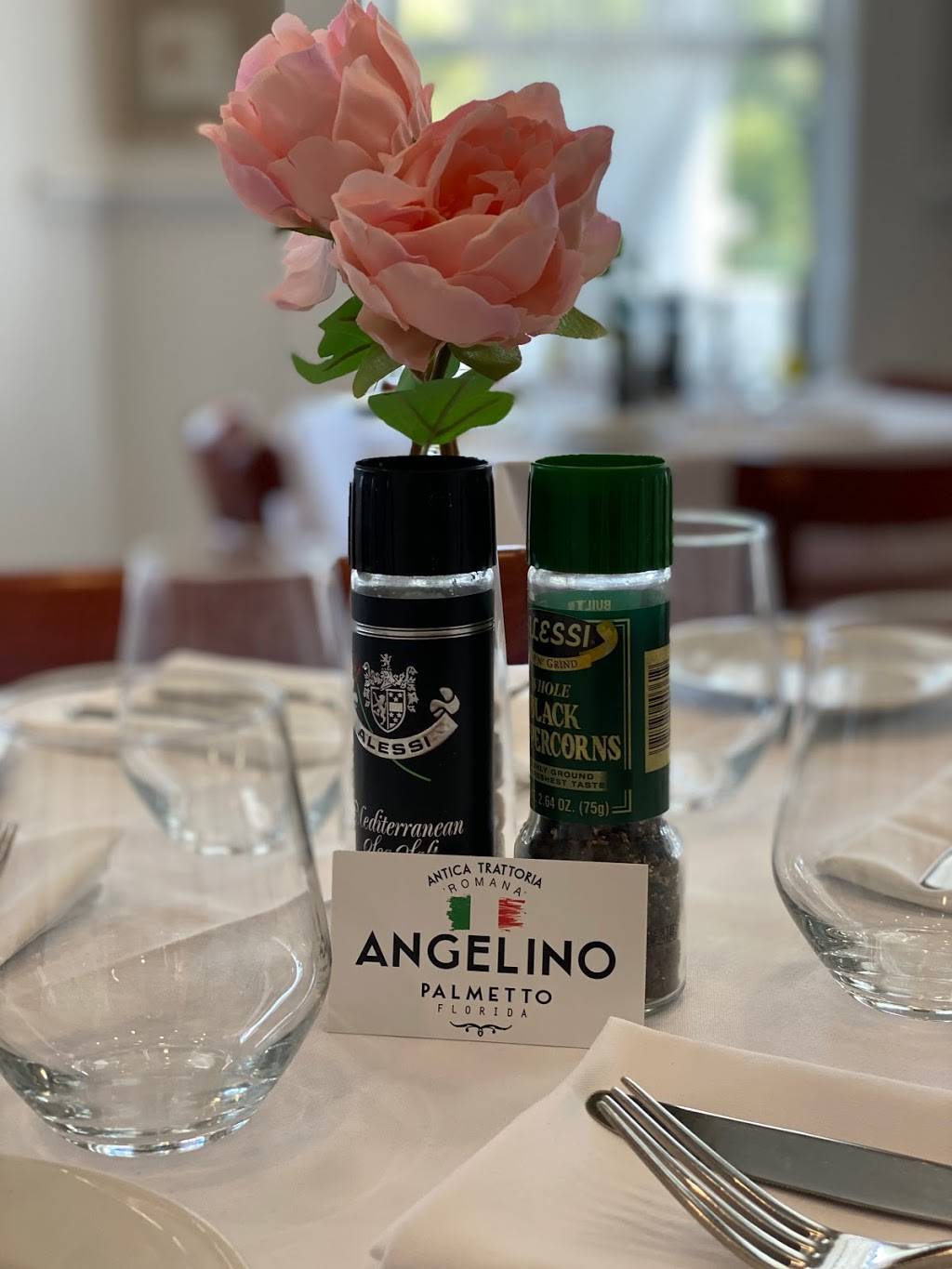 Angelino Palmetto | restaurant | 336 8th Ave W, Palmetto, FL 34221, USA | 9412124880 OR +1 941-212-4880