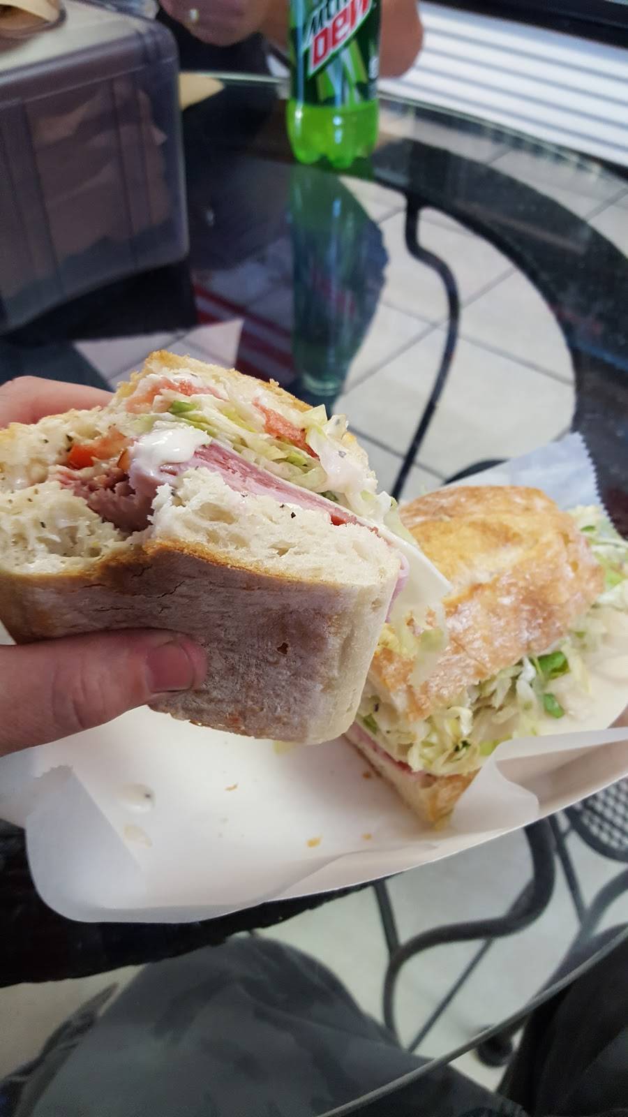 Manzanos | restaurant | 120 N Woodland Blvd, DeLand, FL 32720, USA | 3866246990 OR +1 386-624-6990