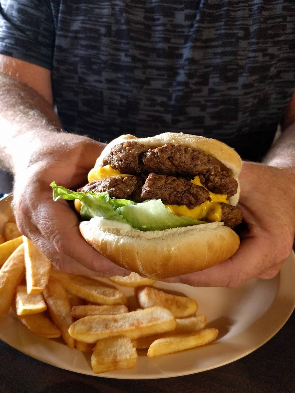 Kevin Brown Burgers | restaurant | 8228 Mahan Gap Rd, Ooltewah, TN 37363, USA | 4233448344 OR +1 423-344-8344