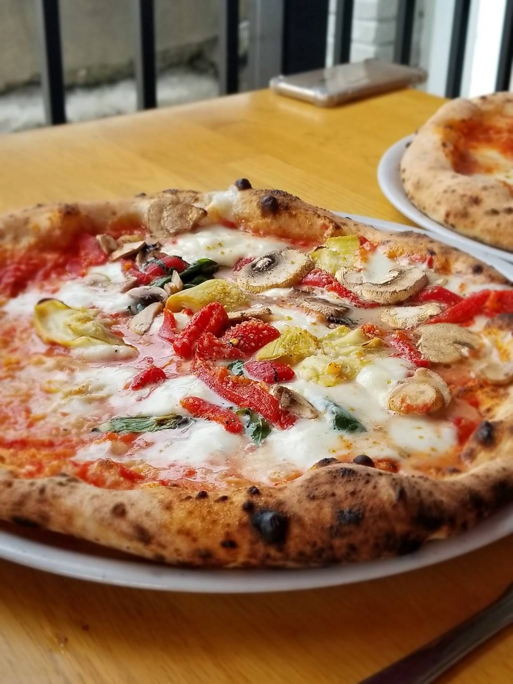 Menomale | restaurant | 2711 12th St NE, Washington, DC 20018, USA | 2022483946 OR +1 202-248-3946