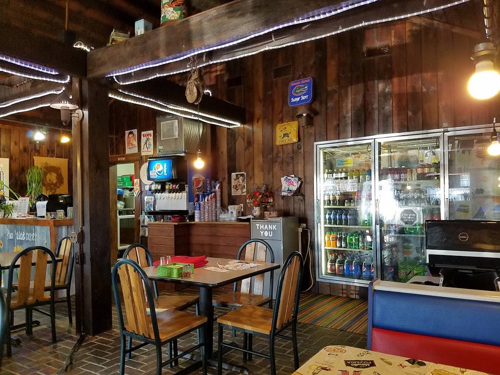 Amys Pizza | restaurant | 140 E Country Ln, Shipshewana, IN 46565, USA | 2607687323 OR +1 260-768-7323