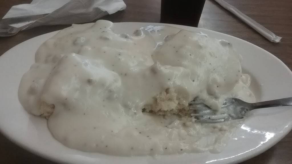 Millie McGees Gosport Diner Restaurant | restaurant | 23 E Main St, Gosport, IN 47433, USA | 8128795623 OR +1 812-879-5623