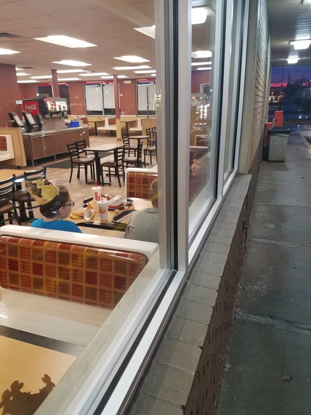 Burger King | restaurant | 1700 Black River Blvd, Rome, NY 13440, USA | 3153392660 OR +1 315-339-2660