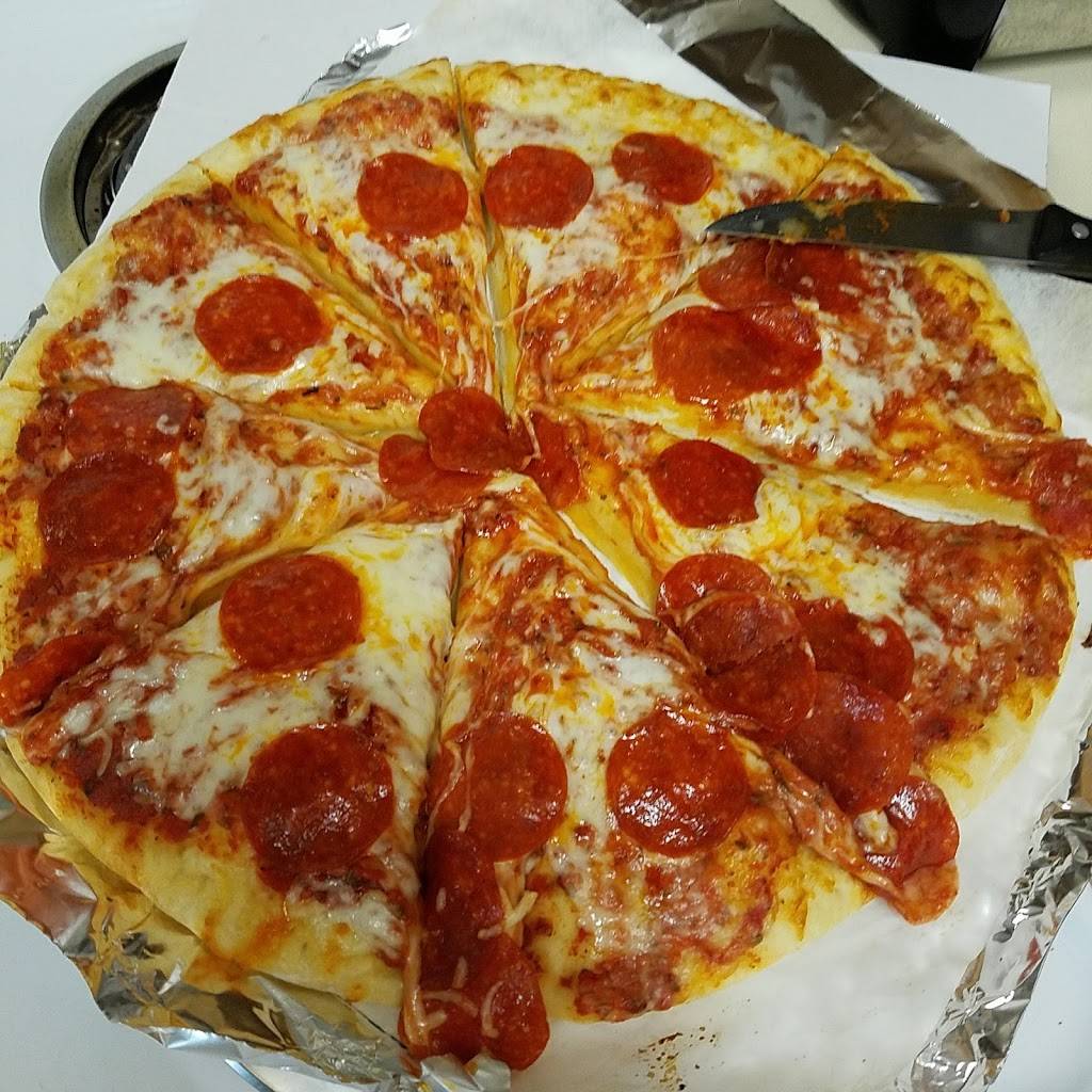 Full O Bull Pizza & Subs | restaurant | 7753 N First St, Fresno, CA 93720, USA | 5594368787 OR +1 559-436-8787