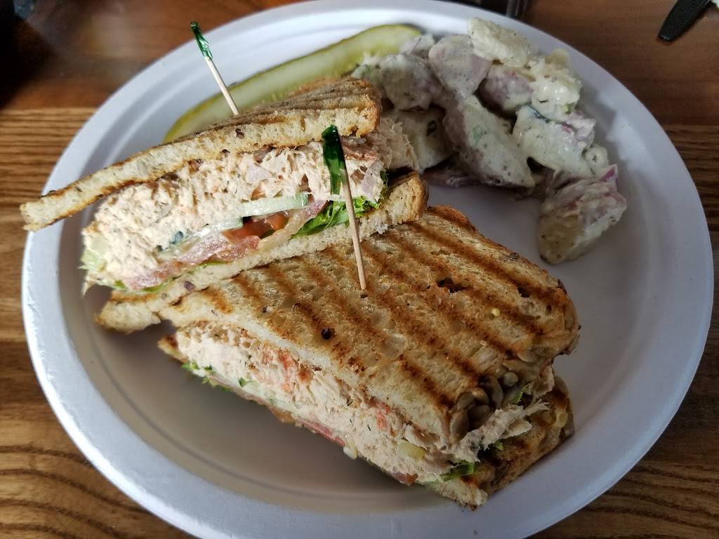 Market Salamander | restaurant | 200 W Washington St, Middleburg, VA 20117, USA | 5406879720 OR +1 540-687-9720