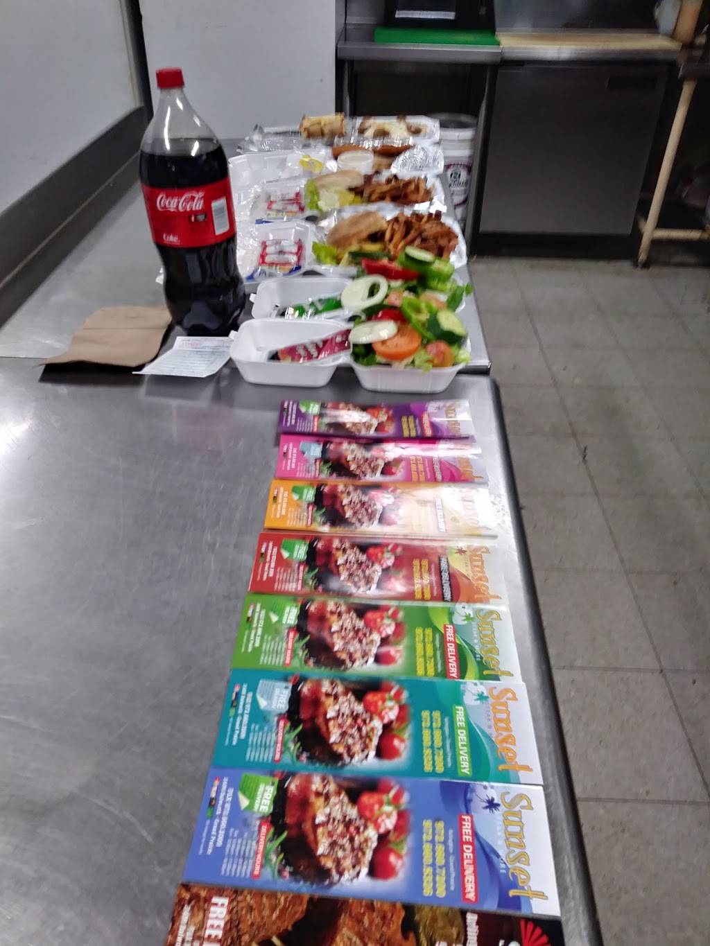 Sunset Steaks & More | restaurant | 2409 Dalworth St, Grand Prairie, TX 75050, USA | 9726607200 OR +1 972-660-7200