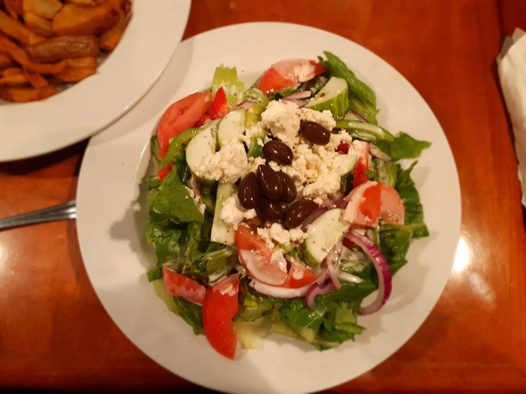 Red Cranberries Restaurant | restaurant | 601 Parliament St, Toronto, ON M4X 1P9, Canada | 4169256330 OR +1 416-925-6330