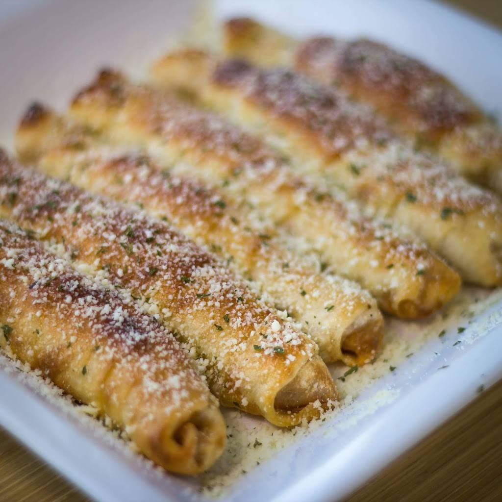 East Coast Pizzeria | restaurant | 5060 N High St, Columbus, OH 43214, USA | 6148850101 OR +1 614-885-0101