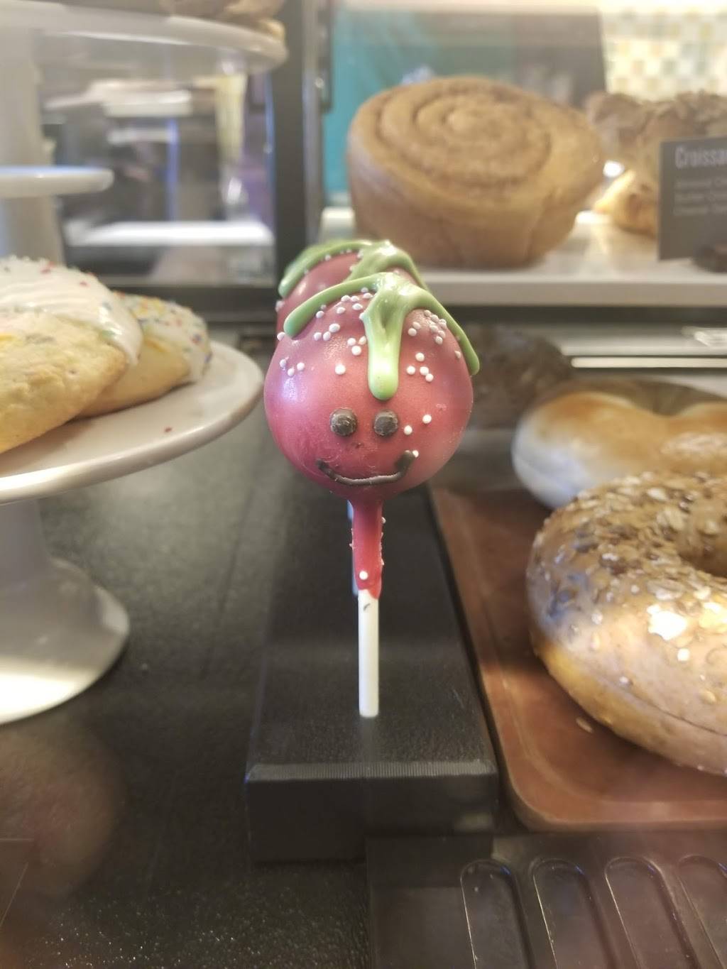 Starbucks | cafe | 1921 E Big Beaver Rd, Troy, MI 48083, USA | 2486898184 OR +1 248-689-8184