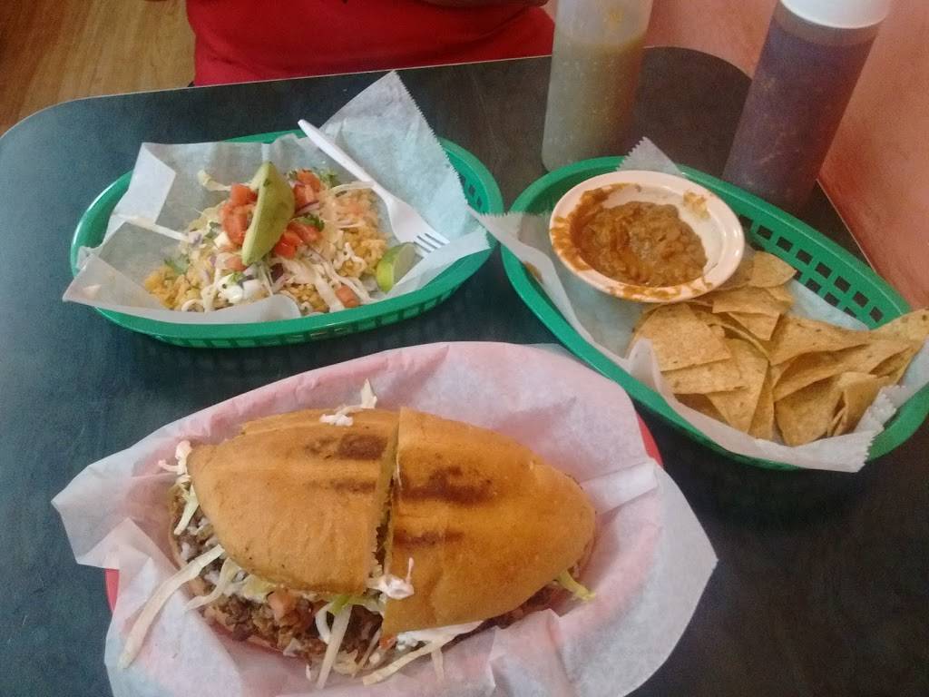 Rio Tacos | restaurant | 3246 W Foster Ave, Chicago, IL 60625, USA | 8722039948 OR +1 872-203-9948