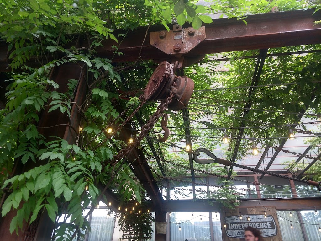 Independence Beer Garden | restaurant | 100 S Independence Mall W, Philadelphia, PA 19106, USA | 2159227100 OR +1 215-922-7100