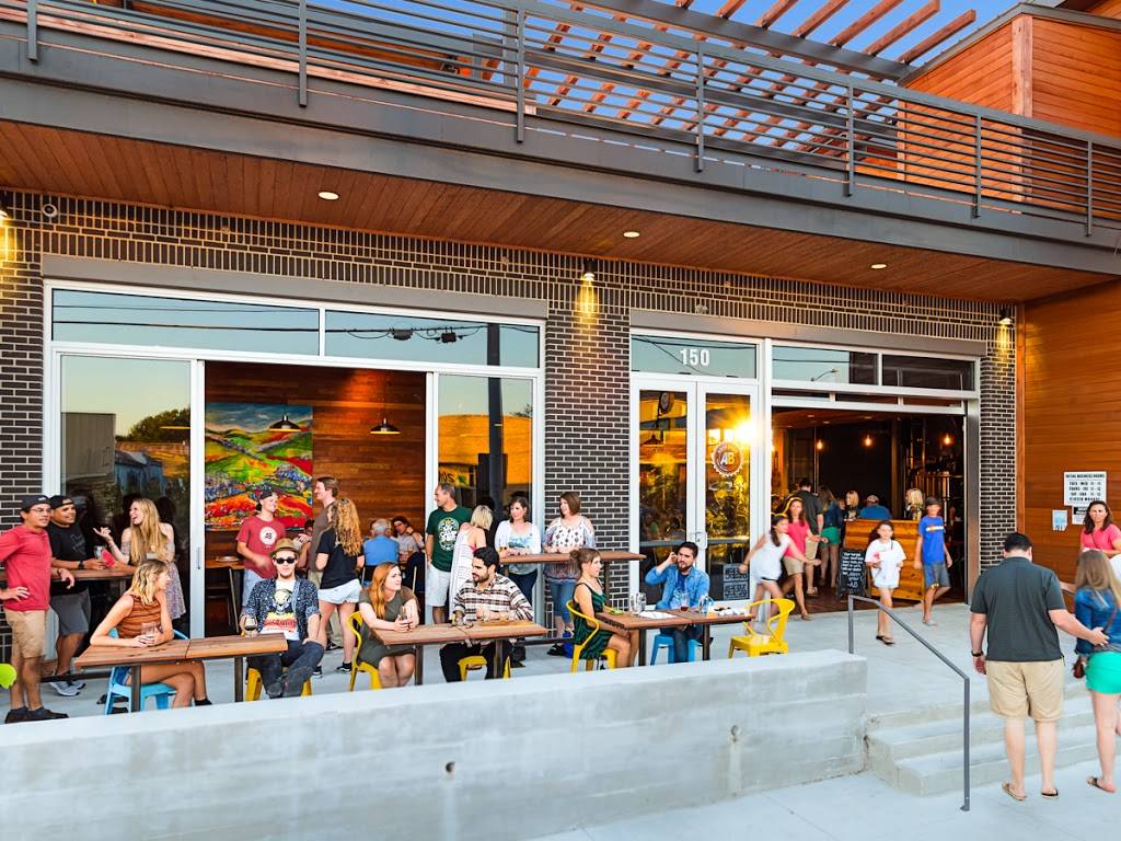 AquaBrew | restaurant | 150 S L B J Dr, San Marcos, TX 78666, USA | 5123532739 OR +1 512-353-2739