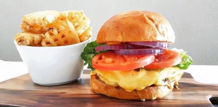 Le Peep Of Flower Mound | restaurant | 1121 Flower Mound Rd #590, Flower Mound, TX 75028, USA | 9728741306 OR +1 972-874-1306