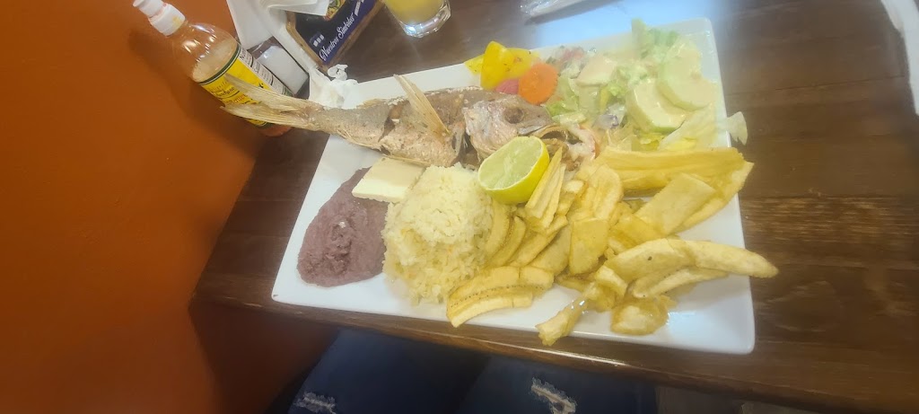 Restaurante Golosinas Hondureñas | restaurant | 809 N Belt Line Rd, Irving, TX 75061, USA | 2144891794 OR +1 214-489-1794